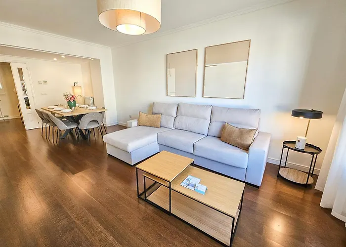 Apartment Independencia 3000 *